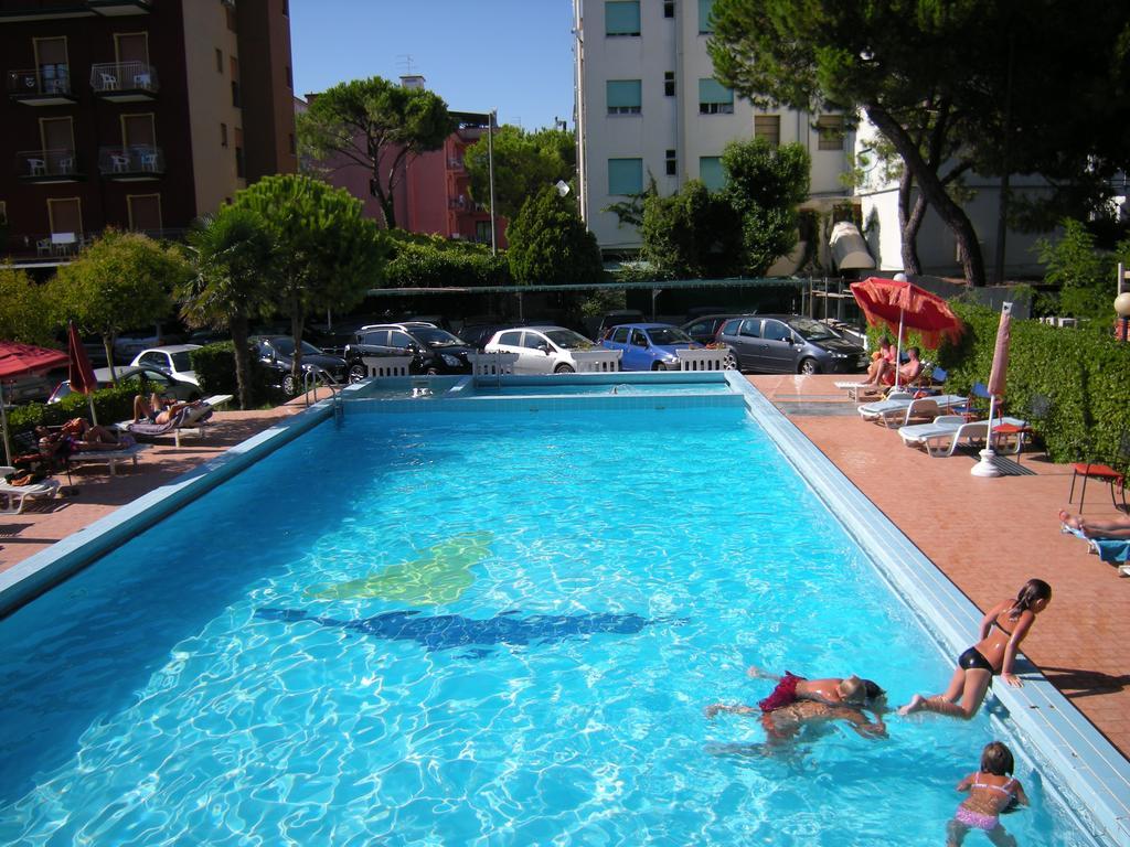 Continental Hotel